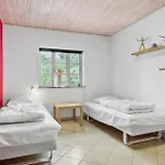 Nyaraló Cozy In Aarup With Wifi *