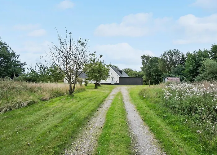 Feriehus Cozy In Aarup With Wifi Årup